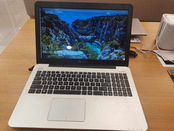 华硕v555l，上大学时候买的，现在工作需...
