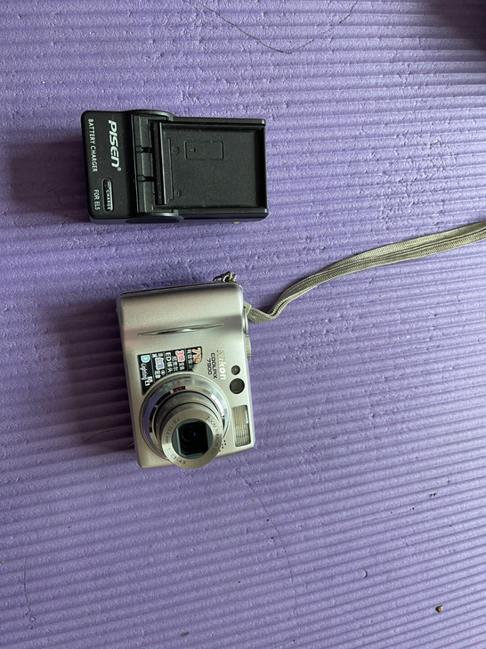 尼康e7900数码相机