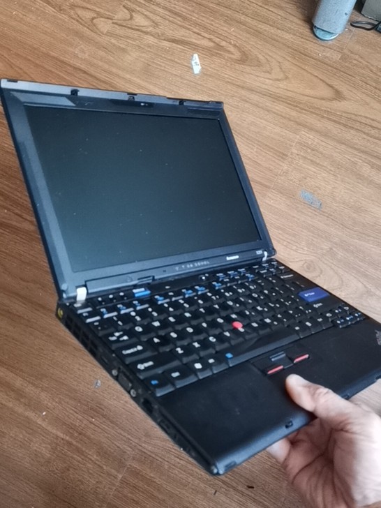 ThinkPad X201  i5    ...