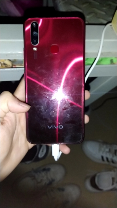 Vivo y3  4+64