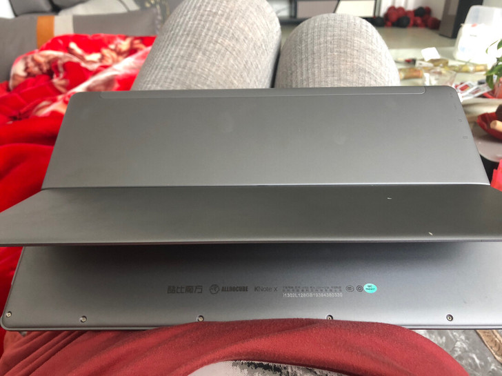 当时2200入手的用了不到一年，过完年买了...