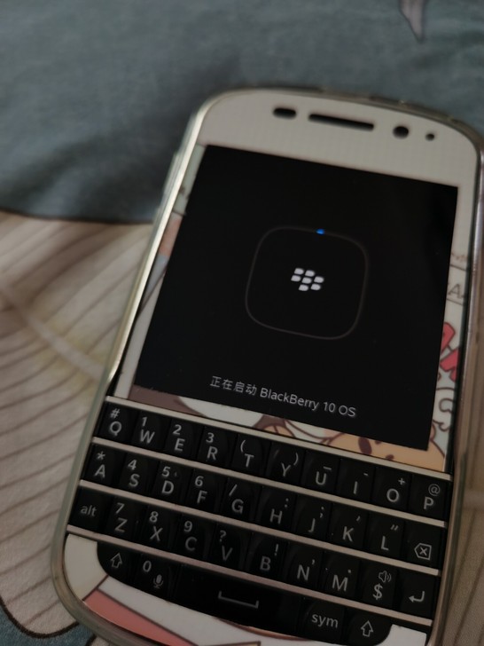 黑莓Q10戒网机，打不了电话，高三用没两个...