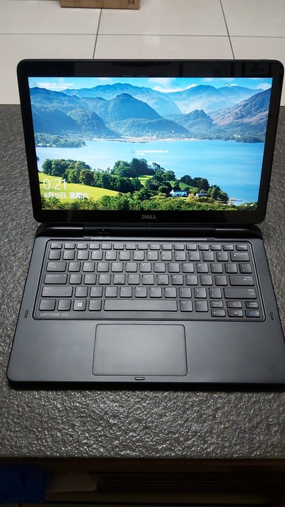 戴尔 Latitude 7350 笔记本