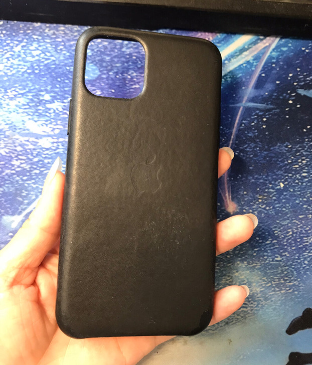 iPhone11pro 黑色皮革保护壳