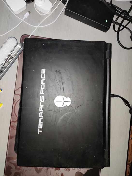 未来人类x611游戏本，购入时1w+，英特...