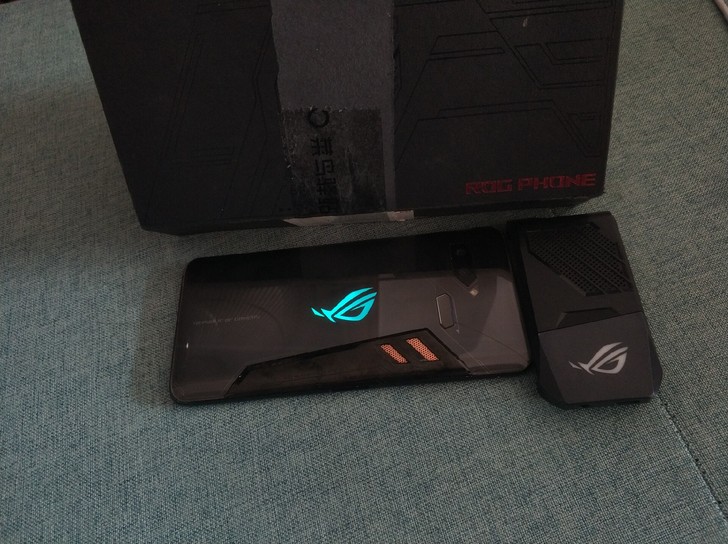 华硕rog一代8+128，845超频版，3...