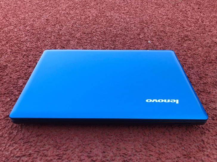 联想四核笔记本电脑手提游戏本商务办公上网看...