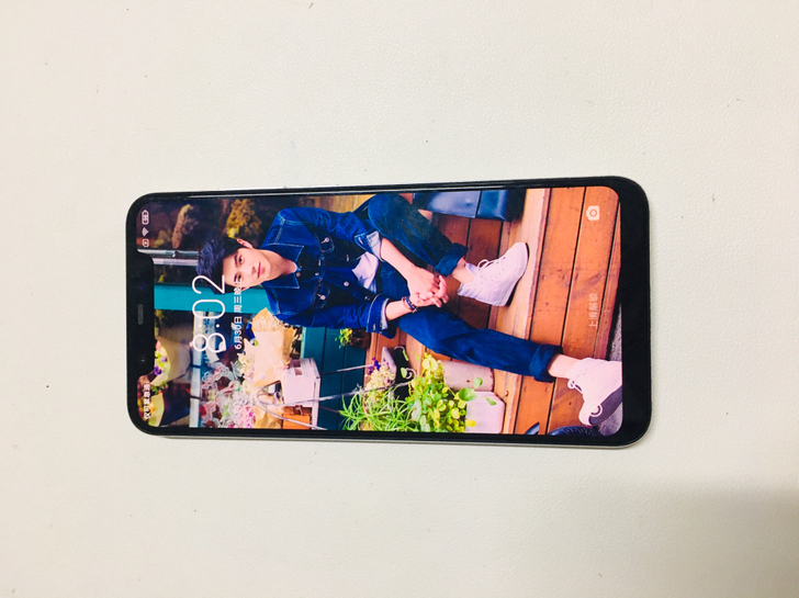 小米8白色  6G+128G 原装无拆修 ...