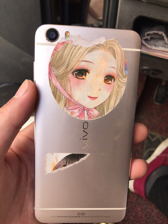Vivo  XpIay5A外屏碎功能正常品...