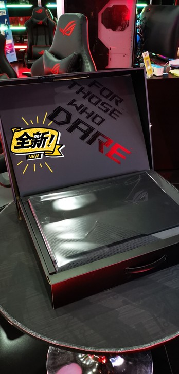 全新ROG玩家国度枪神5PLUS,5900...