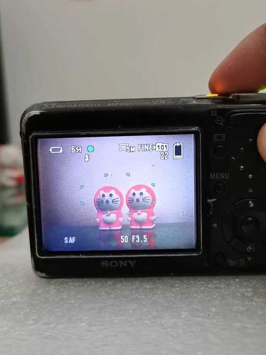 索尼DSC-T3数码相机！