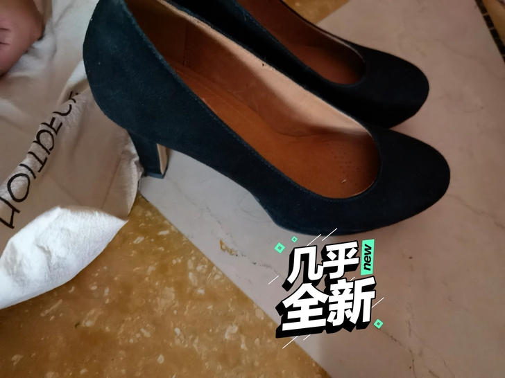 Clark  36码。几乎全新。支持北京自...