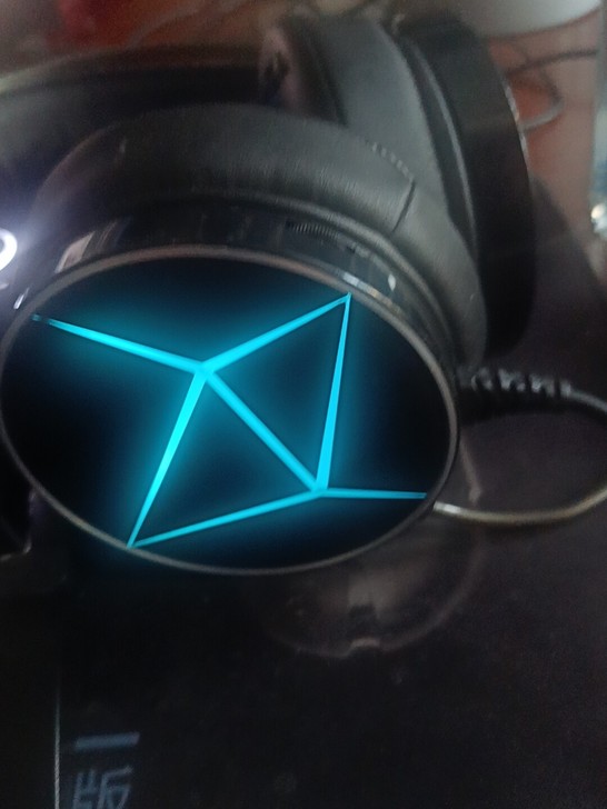 达尔优游戏耳麦