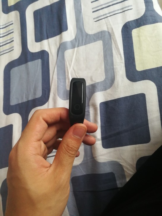 荣耀手环4 running版，成色如图，用...