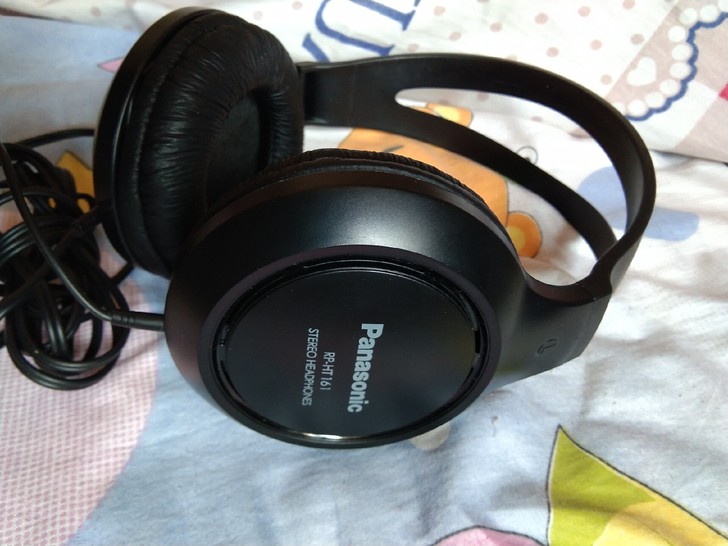 全新，日本松下耳机转让，100元，不议价，...