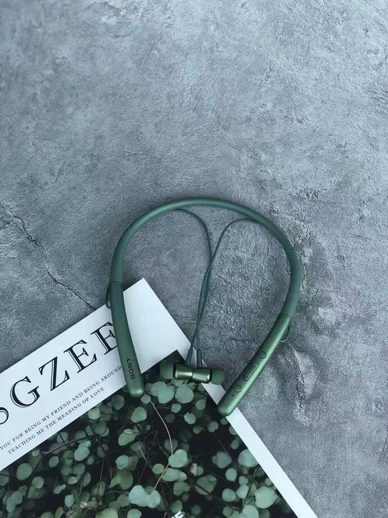 个人转让全新的索尼WIH700耳机