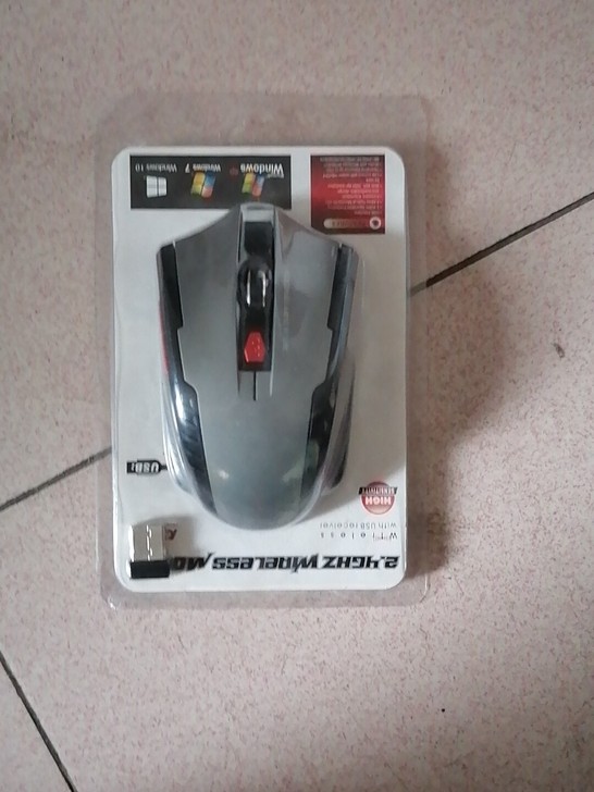 无线鼠标，全新未用，功能正常，可厦门漳州自取
