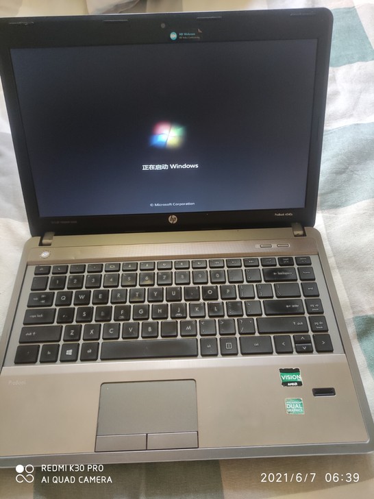 惠普4540s笔记本  A8 4500四核...