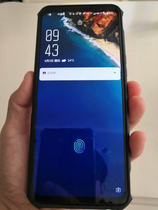 ROG5  16+256G 99新  无任...