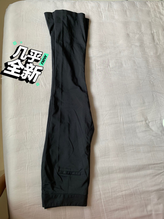VERO MODA九分喇叭裤，西装裤，商场...