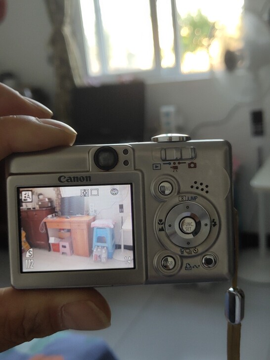 佳能1150数码相机功能正常有电池内存卡原...