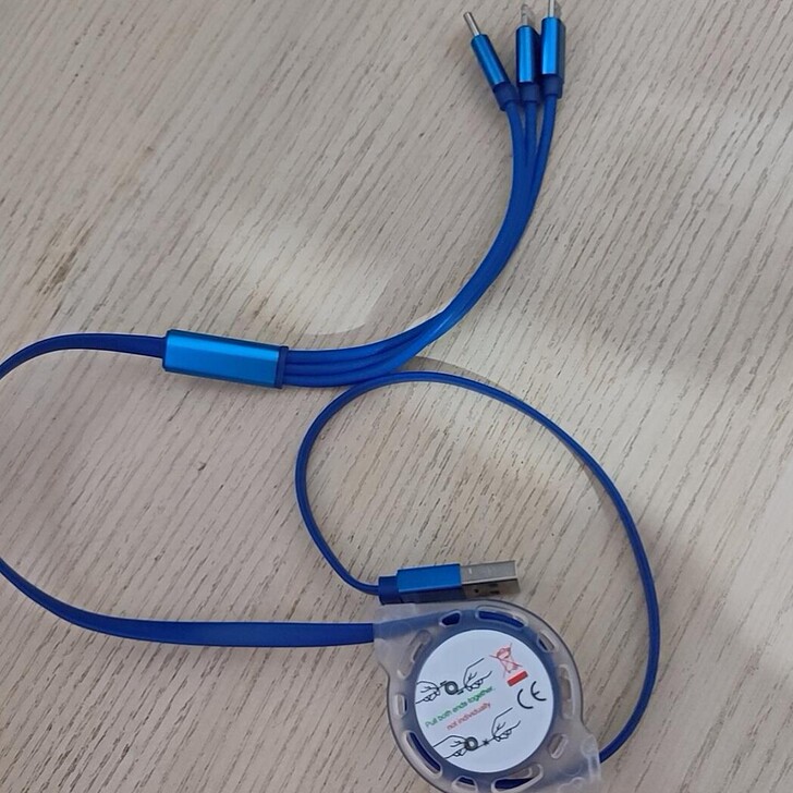 一拖三头华为苹果安卓数据线三合一充电线手机...