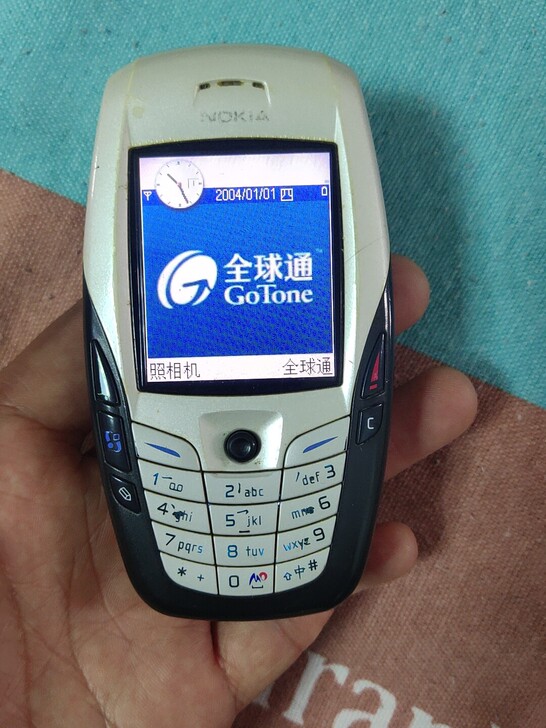 出一台闲置诺基亚胖6诺基亚6600，成色一...