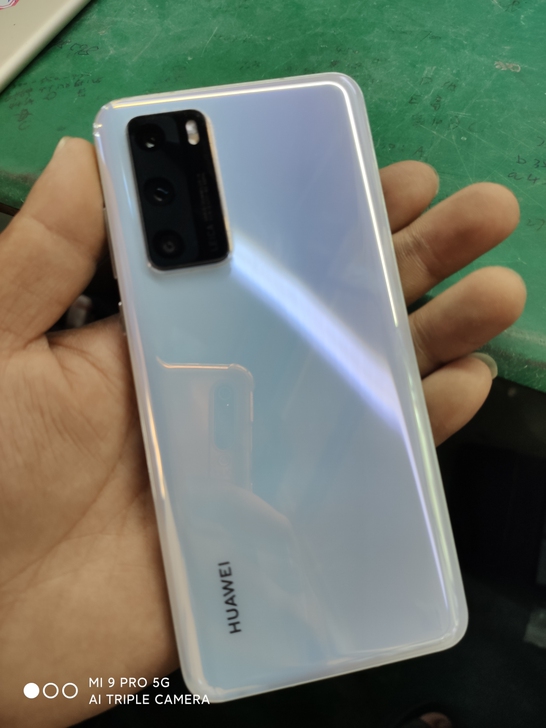 华为p40，8+128，成色靓。全好。有账...