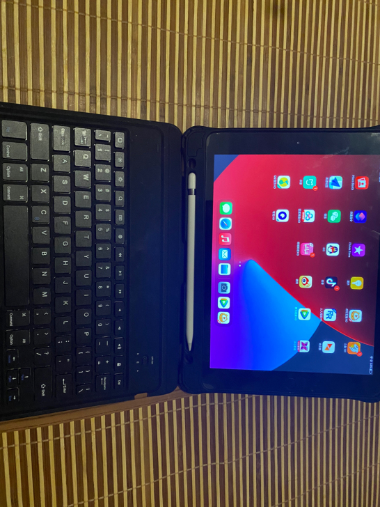 打包出售19款ipad第七代灰色128G与...