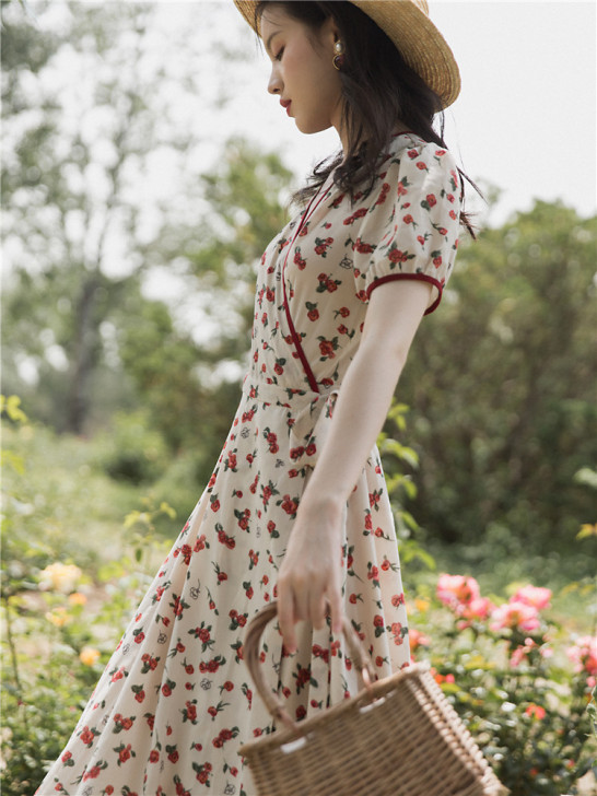 法式复古裙一片式玫瑰印花裹身裙碎花连衣裙女...