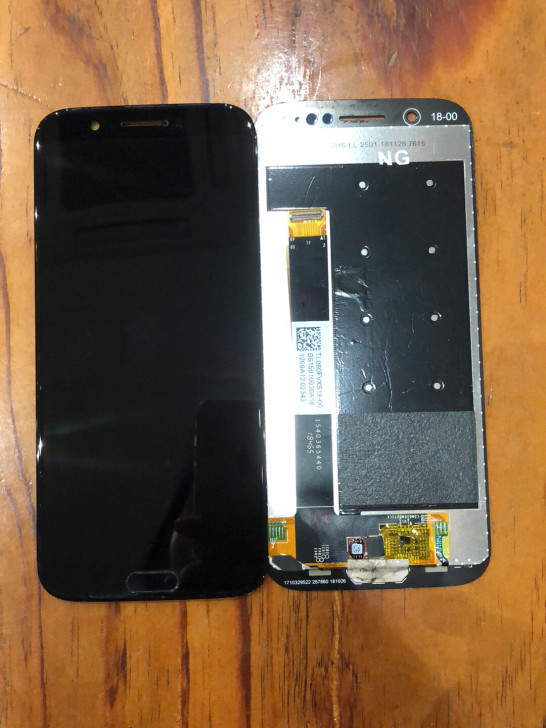 黑鲨1代手机屏幕总成原拆机，95新有需要的