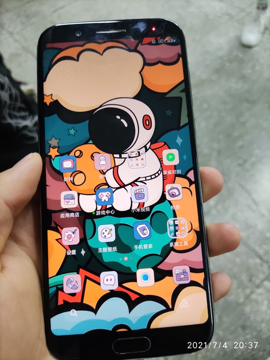 自用黑鲨一代备用机  后面掉漆图三  无暗...