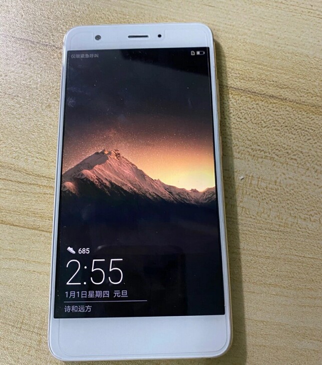 特价 批量工作室 华为nova 4+64g...