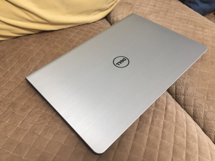 8g/256g高分屏银色戴尔5557笔记本...