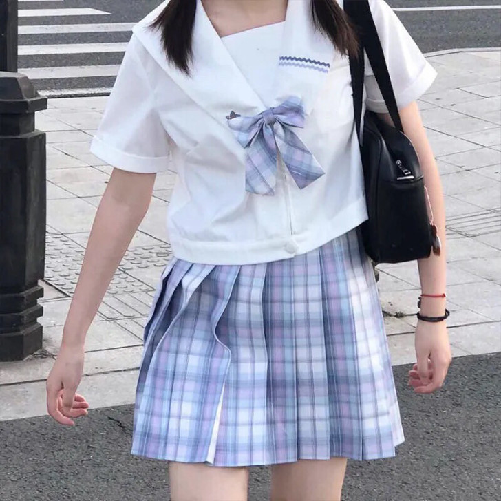 JK格群 轨迹 不穿山