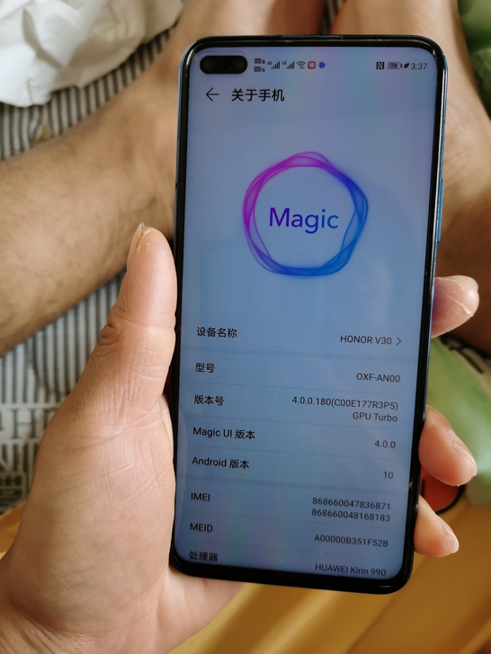 荣耀v30手机九五新，换了一个手机这个就不...