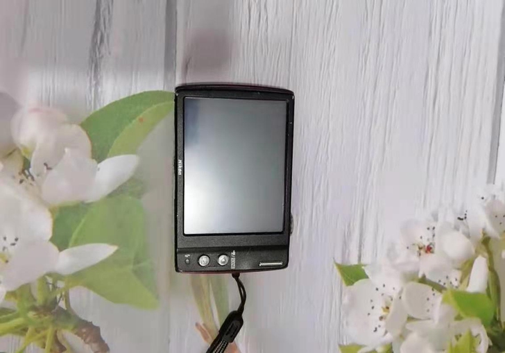 尼康s230相机 1000万有效像素，3倍...