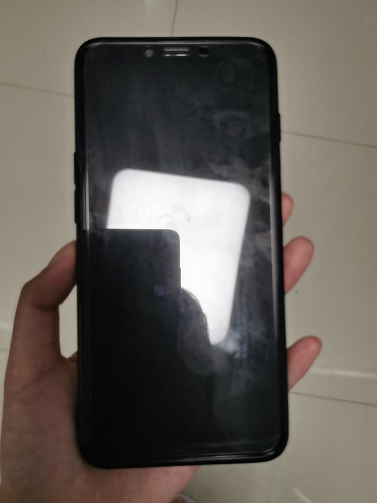魅族魅蓝E3  6+64G 就用了九个月 ...