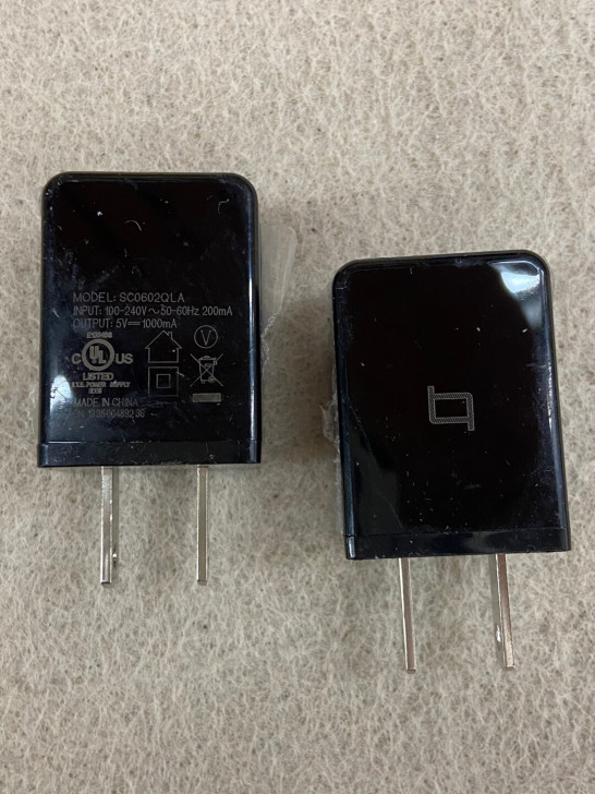 原装USB充电头 小方块充电器 5V-...