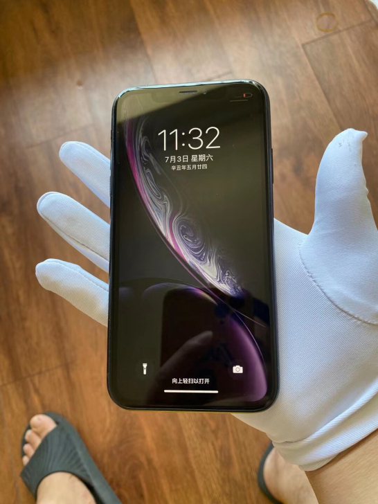 iPhone XR 黑色国行64G 全原装...