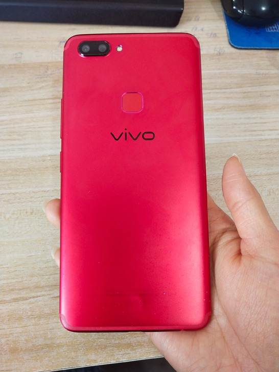 vivoX20 4+128内存 自己用的 ...