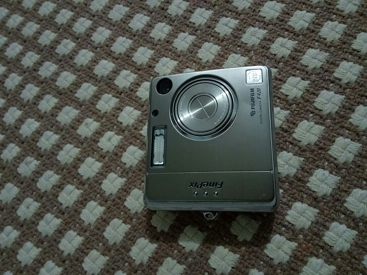 富士F420数码相机