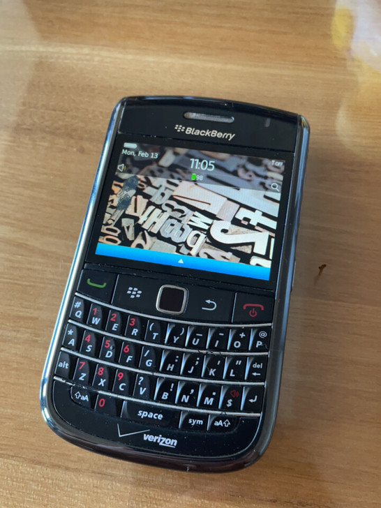 黑莓blackberry9650，Veri...