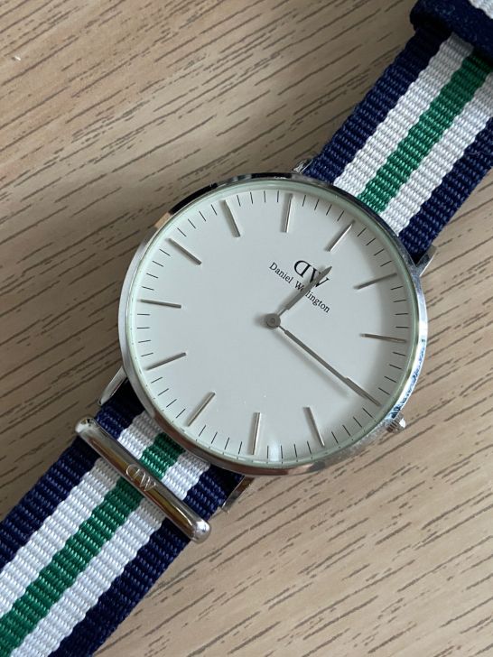 DW手表 正品 不是A货仿品