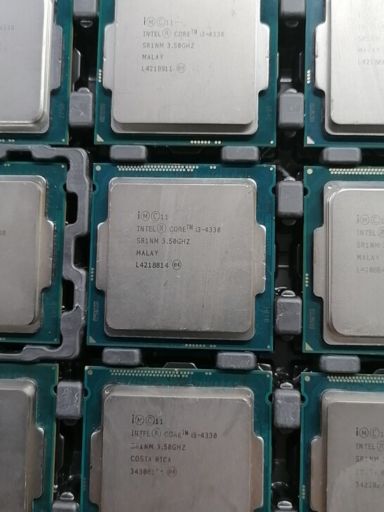 i3 4330 CPU 正式版 实物图