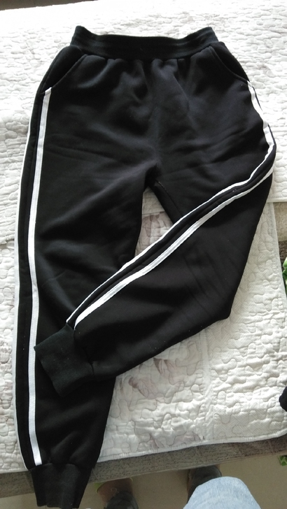 付邮送女士黑色加绒休闲裤，穿过几次