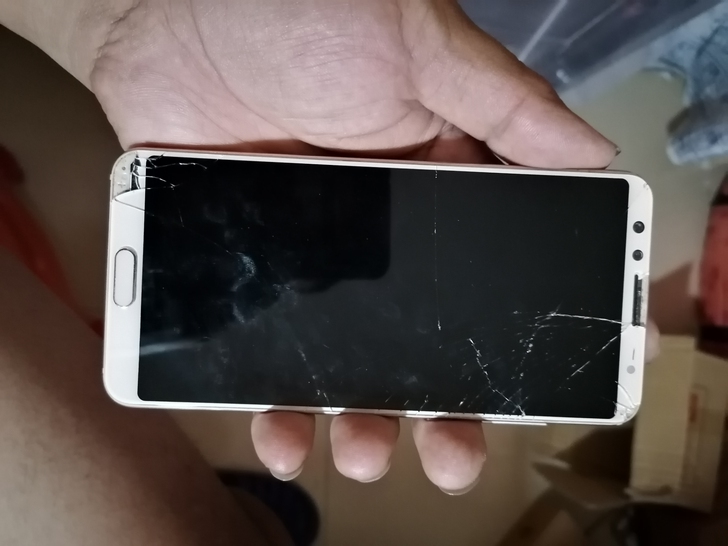 华为nova2s