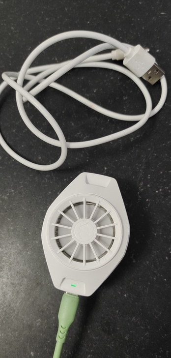 小米黑鲨散热器，功能正常，带线