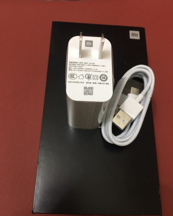 闲置小米9原装充电器27w快充充电头