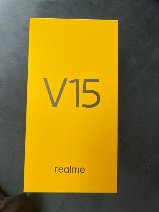 转一台realme V15 5G的 6+1...